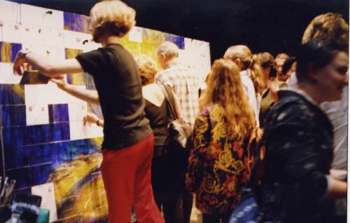 The audience collecting some memories of the event, like memories of music, fragmentary
